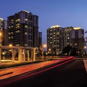 DLF SCO Sector 93 Commercial Building View